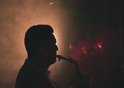 Saxofonist en dj