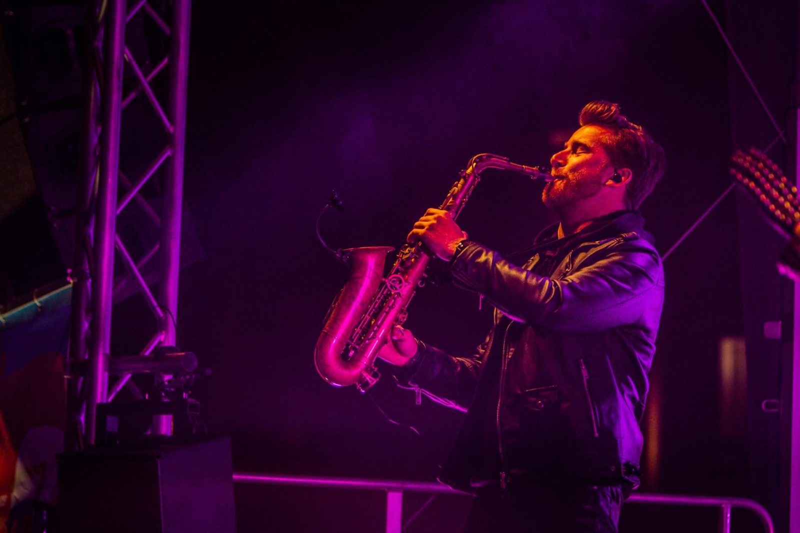SAX With the DJ